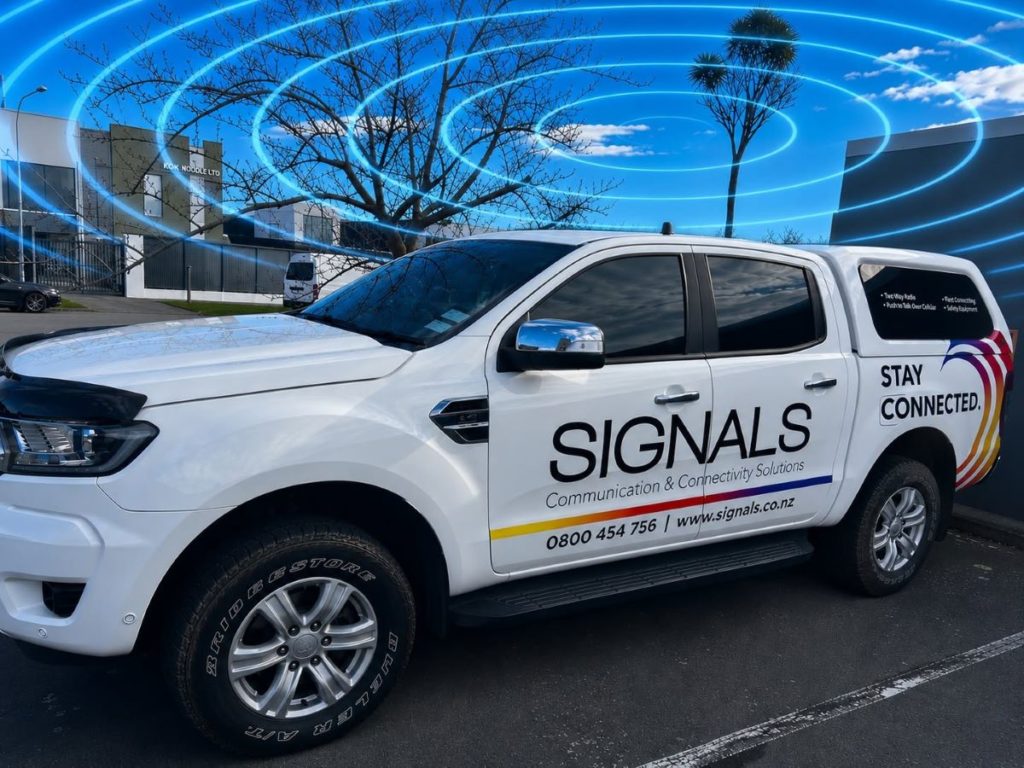 A Signals service vehicle fitted with a cellular router and roof antenna