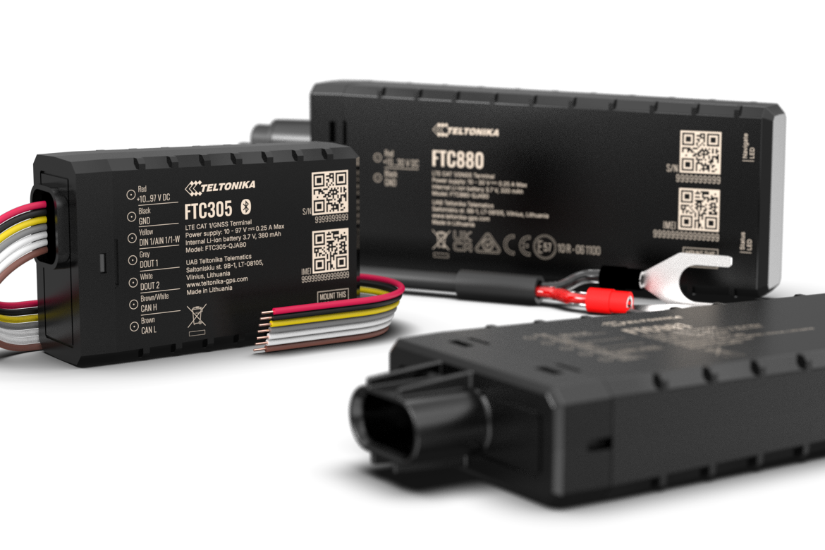 Vehicle GPS tracking unit